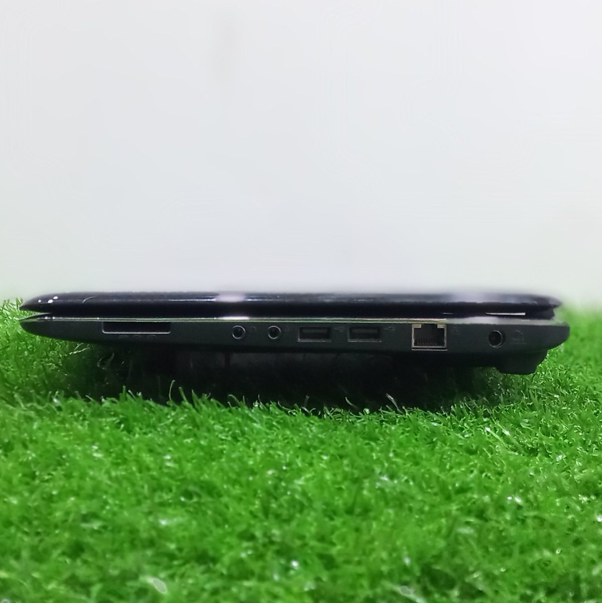 ITZONEELCTRONIC's tweet image. Toshiba Satellite Pro Laptop
Model T130 - EZ1301
4gb Ram 
320gb Storage 
13.30 inch Display (16:9)
Glossy Laptop
Contact 0326 5974741
.
#toshiba #itzoneelectronics #toshibalaptop #laptop #toshibasatellite #slimlaptop #businesslaptop #itzonelaptop #itzone #itzonelhr