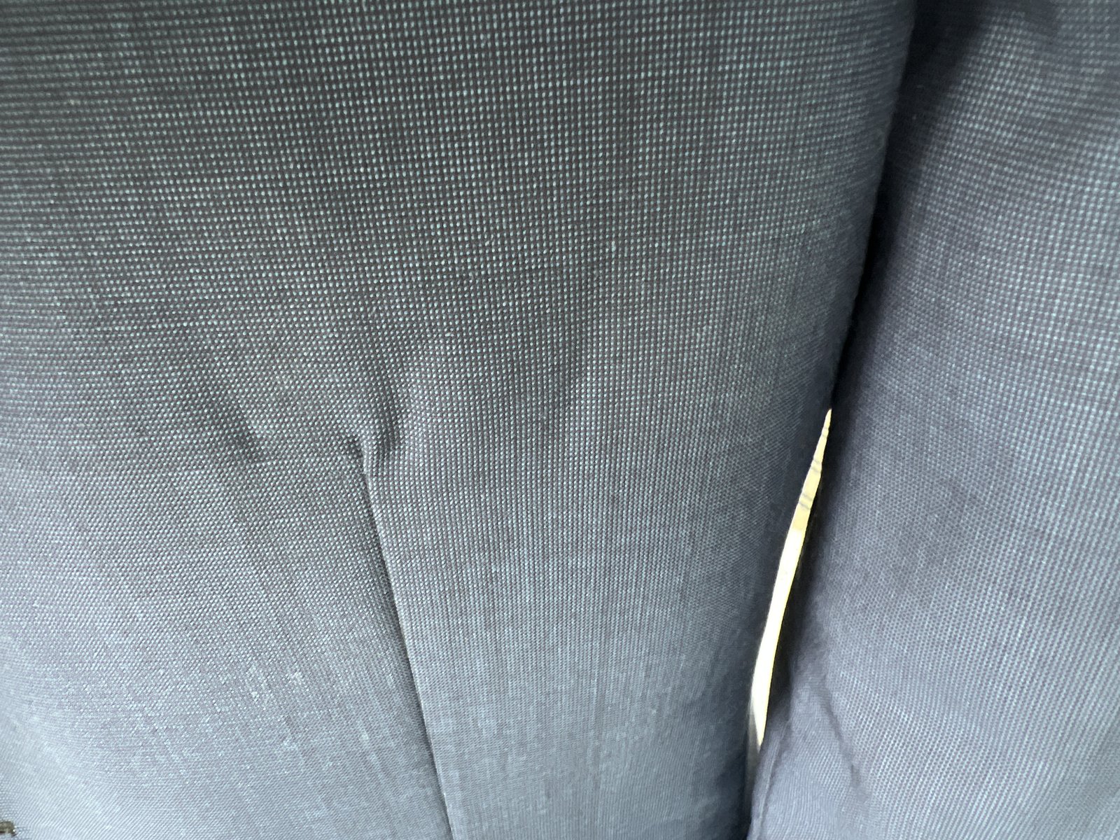 derek guy on Twitter "The puckering you see on Biden's suit—starting