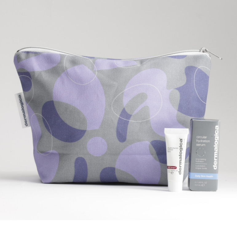dermalogicasa's tweet photo. 📣 BACK BY POPULAR DEMAND this weekend only

claim your limited edition #jadeklaraxdermalogica 
bag and 6 FREE trials when you spend R2499 or more

hurry while stocks last ✨ https://t.co/bGvyScYBUS