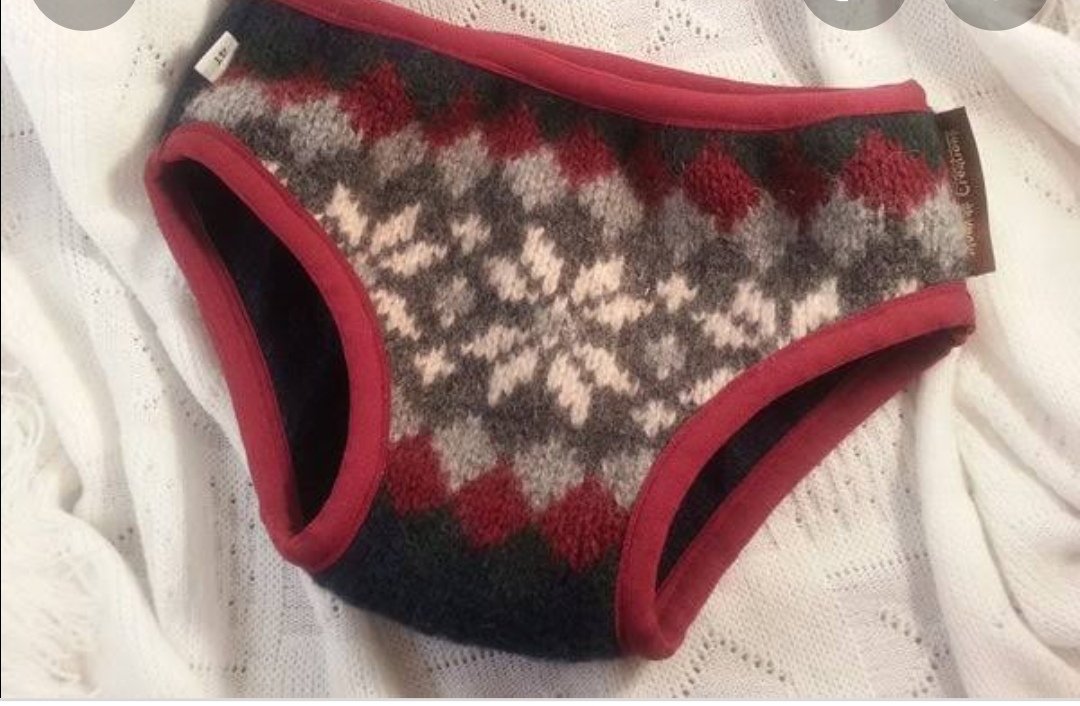 lindy_goba's tweet image. I am selling these winter blomas for amadoda angempela, price negotiable 😌