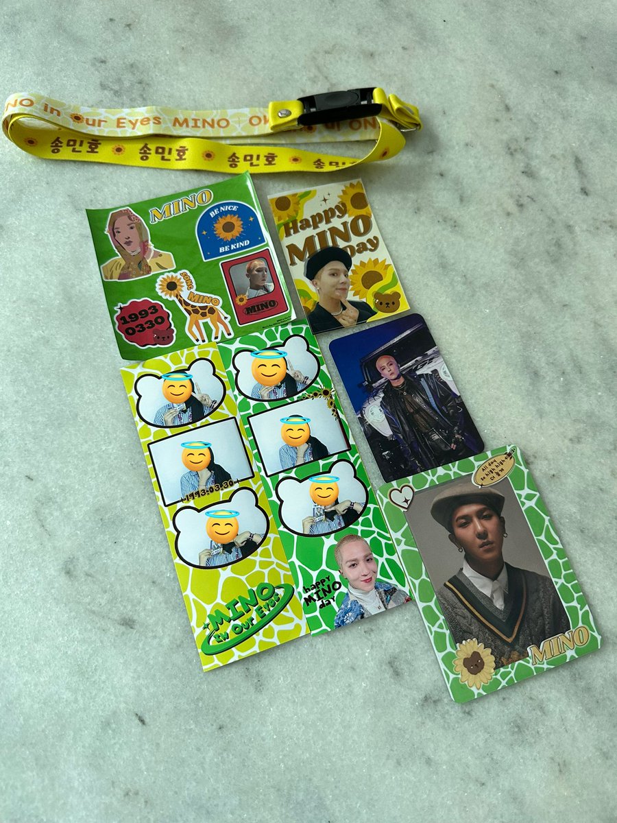 oniiksuka's tweet photo. Mino bday kit from @neblue_project💙 thank you for making this 💙💙 https://t.co/jkVWpA7M7C