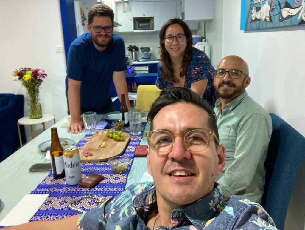 Mig_Moguel's tweet photo. De adioses y bienvenidas! #Fundar ✨🎉 https://t.co/CTpAjM0RrE