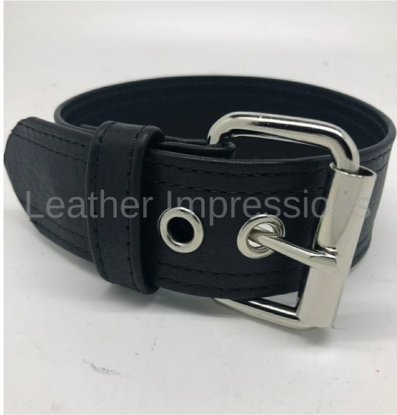 Hot_BDSM_Gear's tweet photo. 100% Genuine Leather Armband Restraint Adult BDSM Cuff
♦️
Take advantage of these fantastic deal
♦️
Head to our Store now to get your discount
𝐒𝐇𝐎𝐏 𝐍𝐎𝐖:https://t.co/ixMmQ7NwDw
##black #restraints #bdsmrestraints #legrestraints #cuffrestraints #bdsmharness #bdsmcommunity https://t.co/vvjmii6rhC