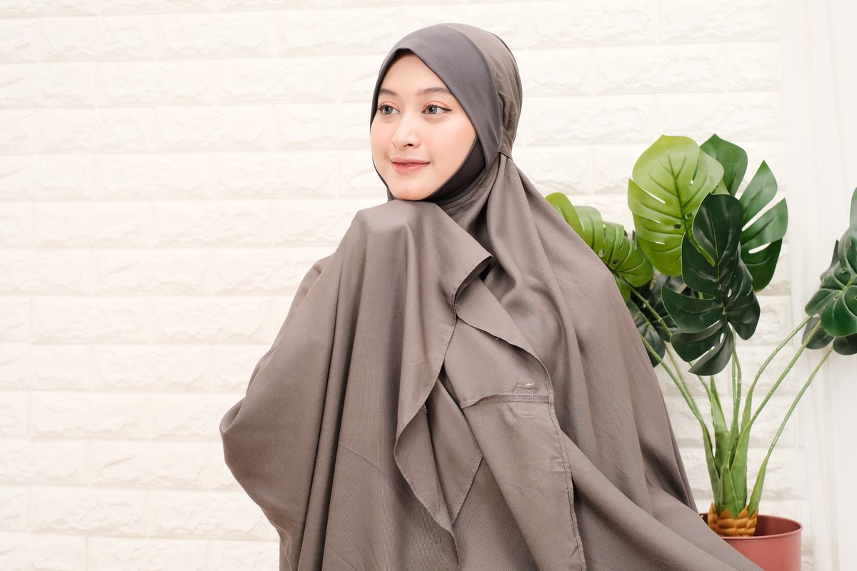shemaabayaa's tweet photo. Buruan yaa sebelum habisss karena banyak yang udah repurchase dan persiapan untuk lebarannn🥰 

TOKO AKAN TUTUP LIBUR LEBARAN MULAI TANGGAL 7 APRIL📢📢📢

-Bahan adem &amp; lembut
-Travel size
-Menutup dagu
-Warna kalem yang cantik dan gemas
-Cocok untuk semua kalangan https://t.co/AZjk96RGE2