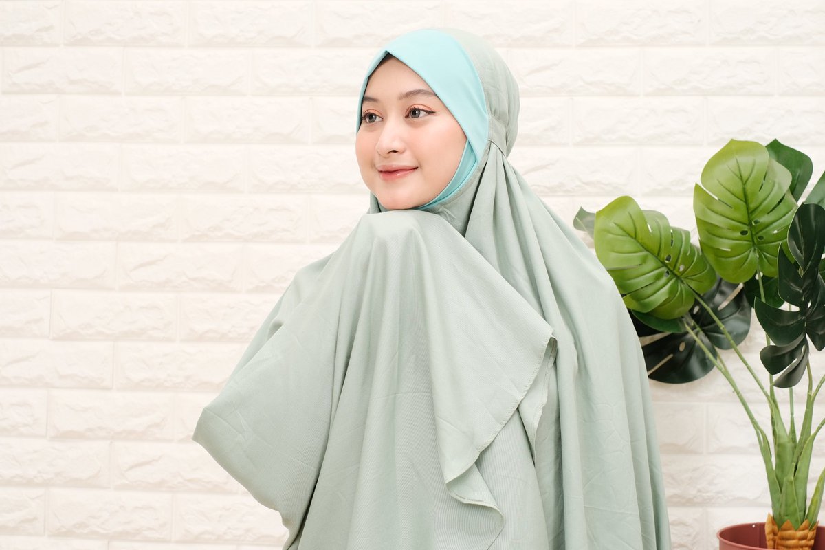shemaabayaa's tweet photo. Buruan yaa sebelum habisss karena banyak yang udah repurchase dan persiapan untuk lebarannn🥰 

TOKO AKAN TUTUP LIBUR LEBARAN MULAI TANGGAL 7 APRIL📢📢📢

-Bahan adem &amp; lembut
-Travel size
-Menutup dagu
-Warna kalem yang cantik dan gemas
-Cocok untuk semua kalangan https://t.co/AZjk96RGE2