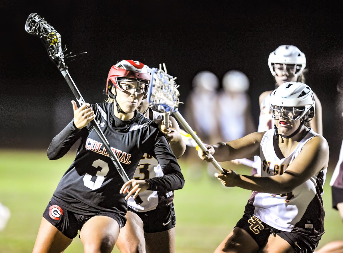 burningeyestd's tweet photo. St Cloud vs. Colonial Lacrosse the joy of night games in bad lighting. https://t.co/nJujl73nhA