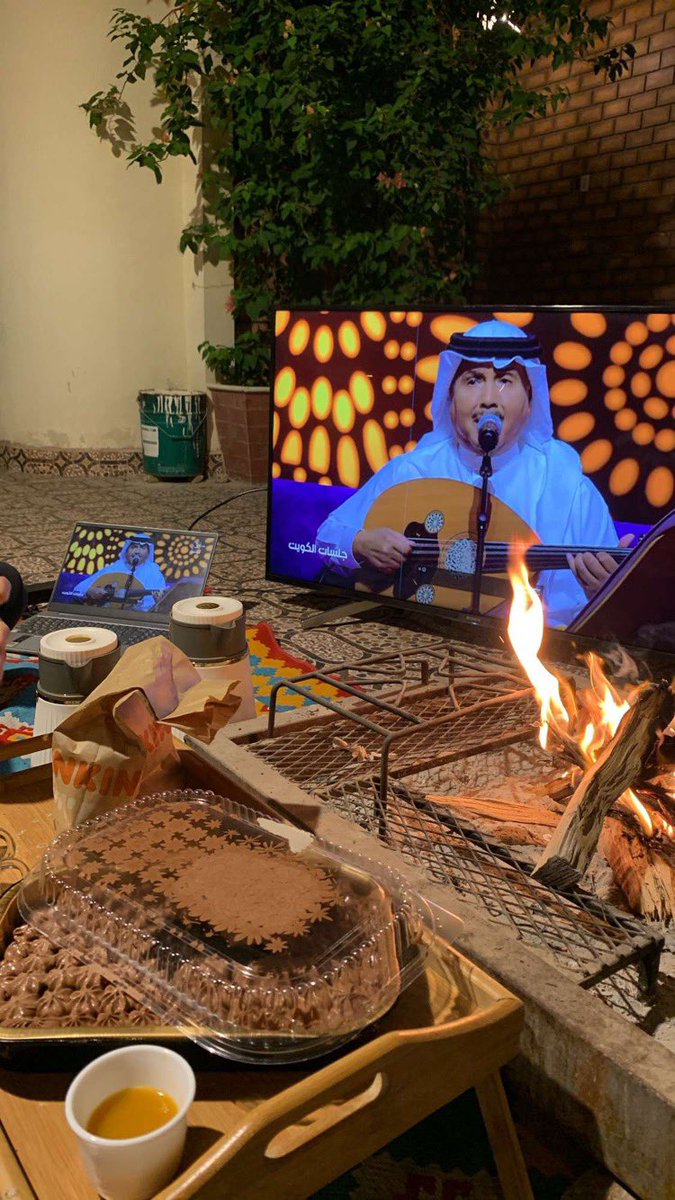 rnm_077's tweet photo. دائماً جلسات الحوش تفوز🤎. https://t.co/FmD2lhJiTA