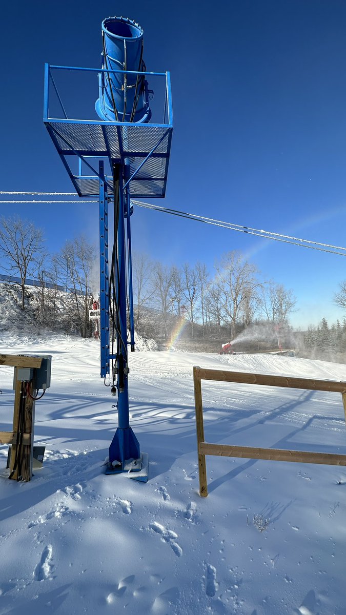 It’s been a wonderful season and we are grateful to each and every one of you who has been a part of it. 

People of all ages and abilities came out to take lessons, race, &amp; participate in fun events.⛷️

#SkiMtHolly #Skiing #Snowboarding #SkiRacing #HollyMi #ThankYou #HappyPlace