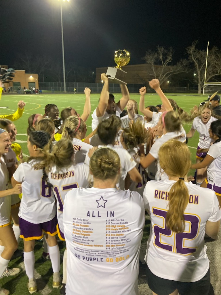 CoachTPearce's tweet photo. @LethalSoccer RICHARDSON GIRLS SOCCER GETS IT'S FIRST PLAYOFF WIN SINCE 1987

2-1 over Arlington Lady Colts https://t.co/UXAjBIwqAs