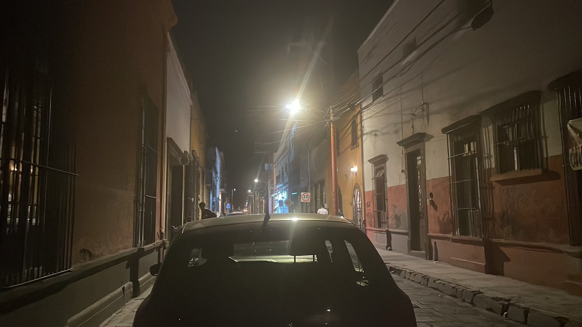 Joseedu69650395's tweet image. Quien por el centro slp #hotsingle