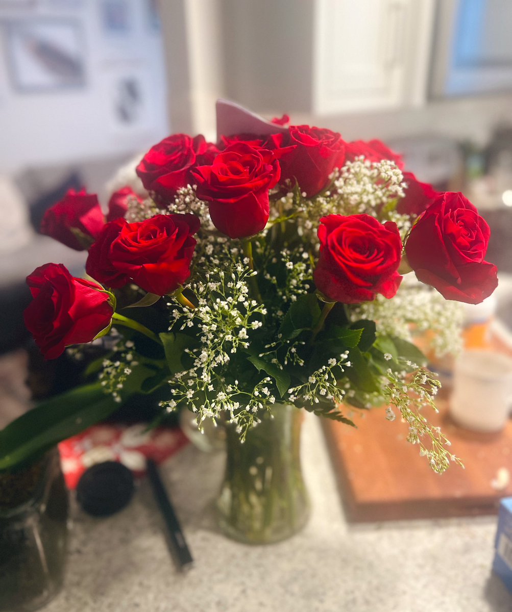 𝐑𝐎𝐒𝐄 on Twitter "Got a rose bouquet from Social_Flowers today 🌹 It’s a secure