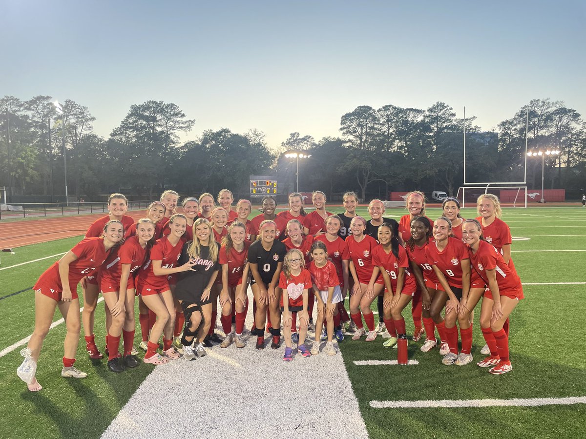 Memorial Girls Soccer (@memgirlssoccer) on Twitter photo Nothing like a play-off atmosphere! Down 2-1 at the half to the stories <a href="/bellairesoccer/">Bellaire Soccer</a> but battled back to win 4-2! These girls aren’t done! Round 2 on Tues, 3/28 at Legacy Stadium vs @7lakes_soccer, 7:30 #GiddyUp Also, enjoyed these cute future ‘Stangs from <a href="/FrostwoodElem/">Frostwood Elementary</a> Nothing like a play-off atmosphere! Down 2-1 at the half to the stories <a href="/bellairesoccer/">Bellaire Soccer</a> but battled back to win 4-2! These girls aren’t done! Round 2 on Tues, 3/28 at Legacy Stadium vs @7lakes_soccer, 7:30 #GiddyUp Also, enjoyed these cute future ‘Stangs from <a href="/FrostwoodElem/">Frostwood Elementary</a>