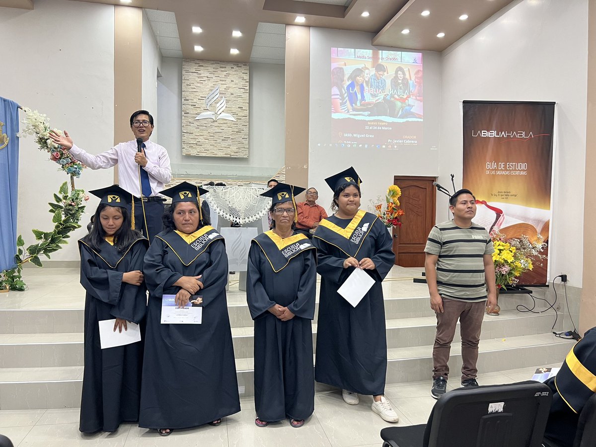 ✨Gracias a la Escuela Bíblica NT, 5️⃣ personas se rinden a los pies de Jesús ♥️. Alabamos a Dios por ello. 🙏 #NuevoTiempo #RID