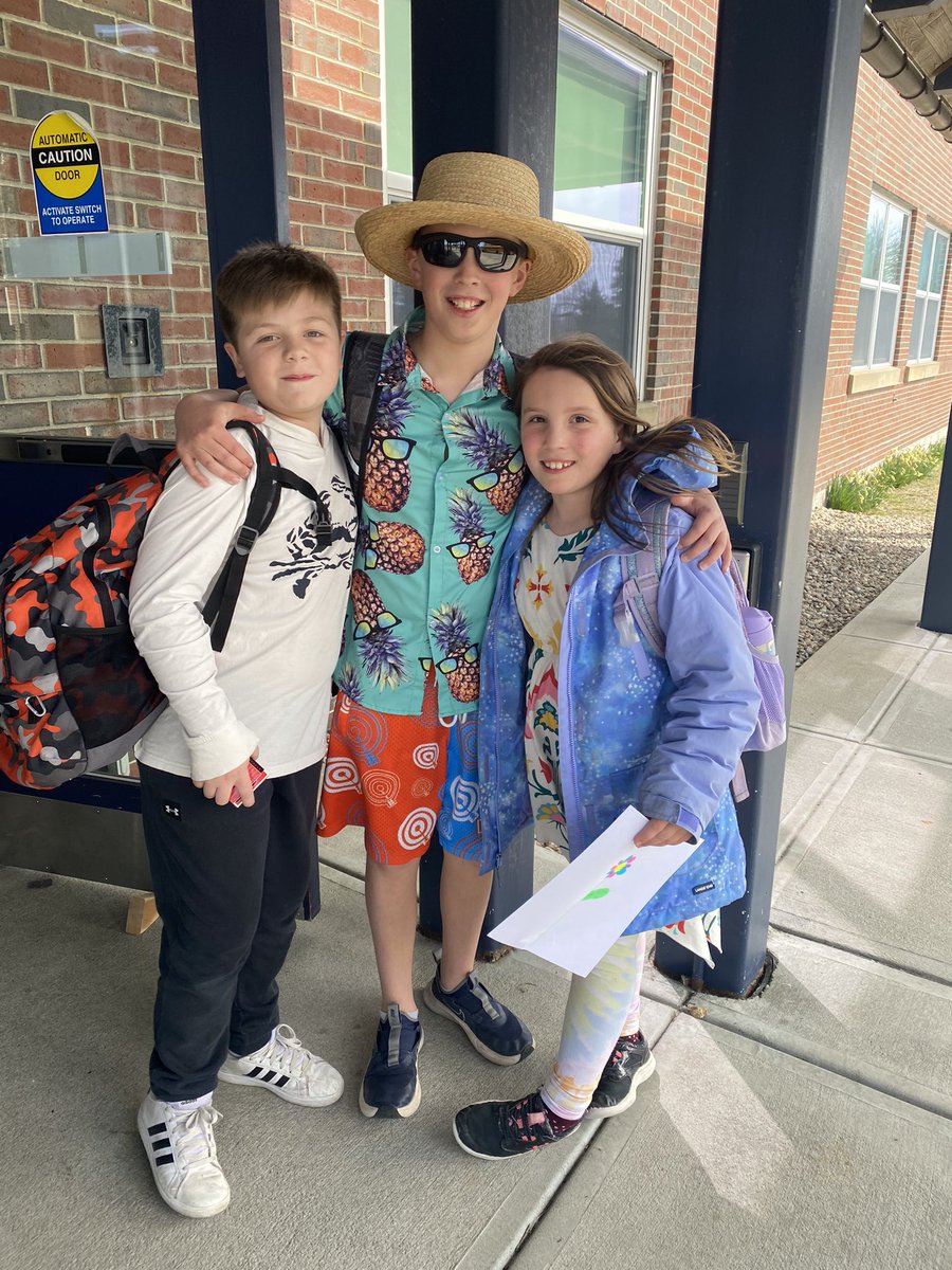 Monomoy_HES's tweet photo. HES March Madness Spirit day, today was beach day! We had so much fun thinking of warmer weather ☀️#fintasticsharks https://t.co/5gKniuAzv4