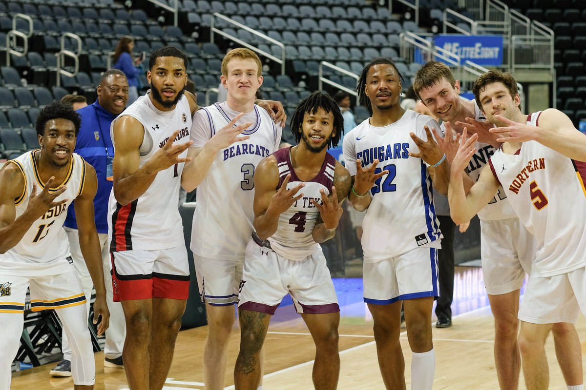 minesmbb's tweet image. 🐐 What a night. What a season. What a career 🏀

Sully, thank you for representing Mines the way you did and for all you contributed over your career in Golden!

📸 - David Arthur

#HelluvaEngineer