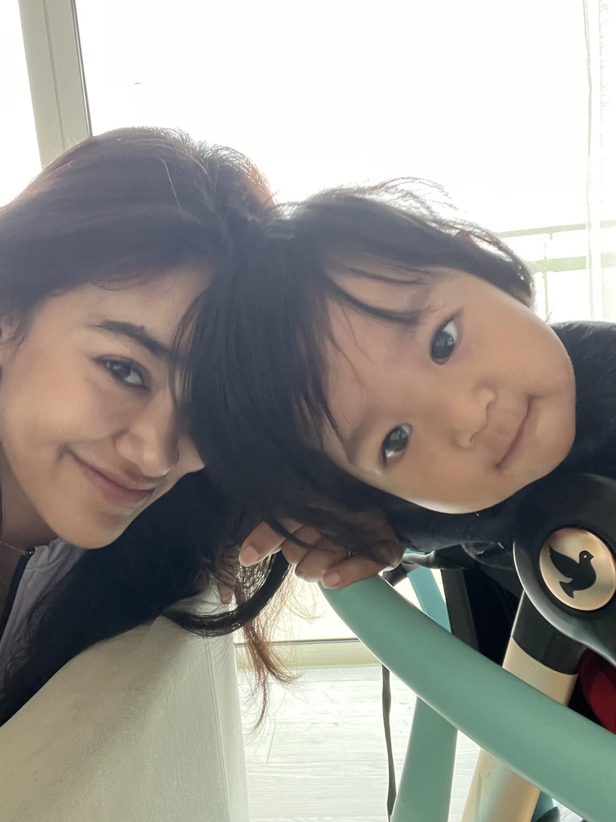 tapitta's tweet image. กอดพี่ทรียาไม่ปล่อยเลยนะคับ