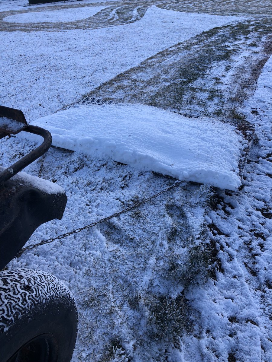 Dragging snow off the outfield —— during spring break.. 😡
