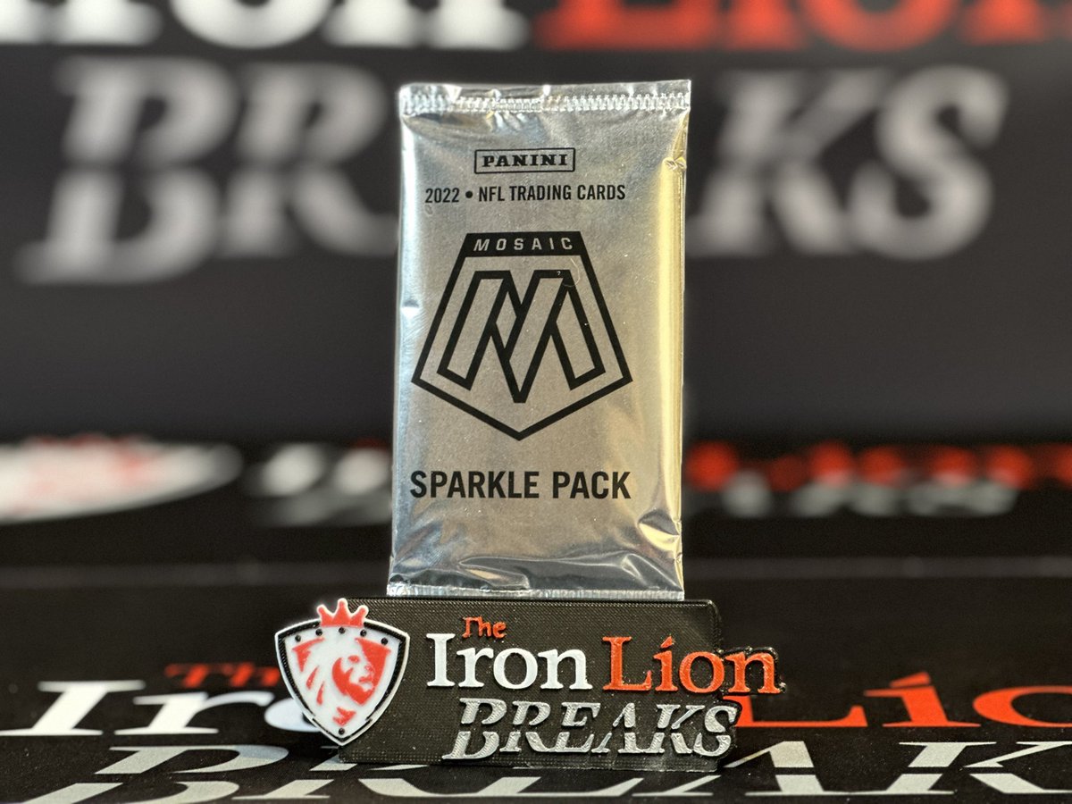 We are giving away this 2022 Mosaic NFL Sparkle Pack to 1 of our followers and it is FREE TO ENTER! 

1) Retweet this tweet
2) Comment with your favorite NFL player 
3) Must be following @ironlioncollect 
4) We will randomize entries on March 29th! Good luck Iron Lion Family!🦁🔥