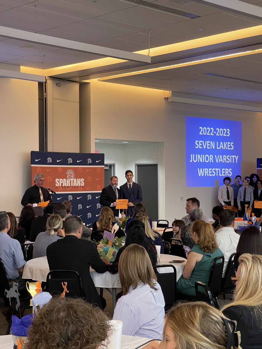 From rodeo to wrestling banquet! Super fun Friday!