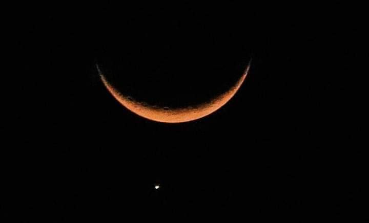 Debasis67924365's tweet photo. ମହା ଜାଗତିକ ଦୃଶ୍ୟ ଚନ୍ଦ୍ର ଓ ଶୁକ୍ର ଗ୍ରହ ପରସ୍ପର ନିକଟତର।

Unique Position Between Moon and Star on 24th March 2023 https://t.co/oAEcCg1nYn