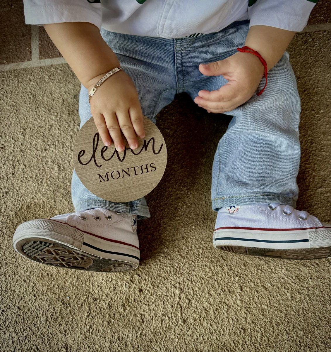 My handsome boy is now 11 months, I love you endlessly Oakley boy 🥹💚