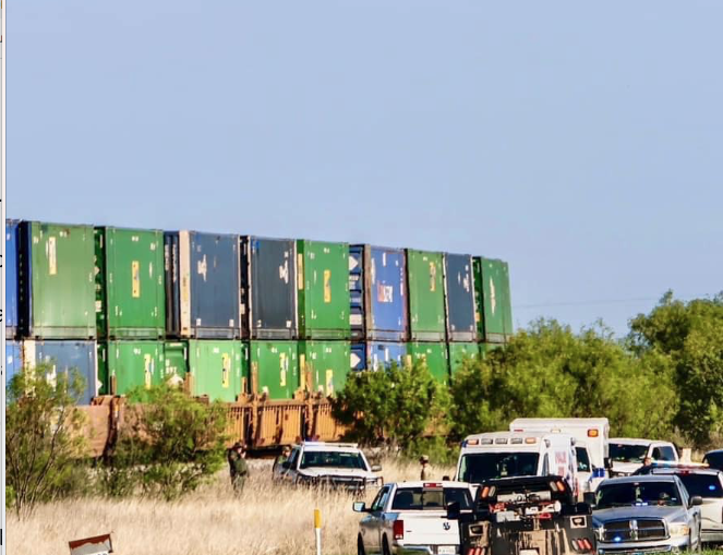 #Internacional Mueren dos migrantes sofocados en tren, 10 más son hospitalizados en #Texas
bit.ly/40yjiPF