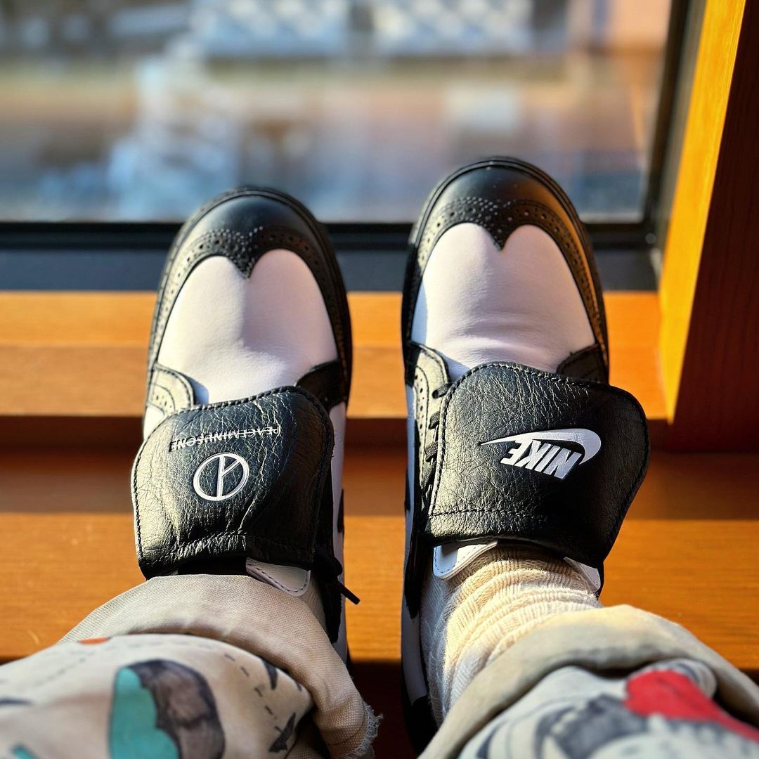 fullress's tweet photo. 海外 4/1 発売予定！

G-DRAGON PEACEMINUSONE × NIKE KWONDO 1 "Panda/White/Black" (ピースマイナスワン ナイキ "パンダ/ホワイト/ブラック") [DH2482-101]

韓国武道の“テコンドー”、G-DRAGONの本名“クォン・ジヨン”とナイキのスローガン“Just Do It“を組み合わせた名前

https://t.co/MhXYUcSawN https://t.co/mepdL6Uale