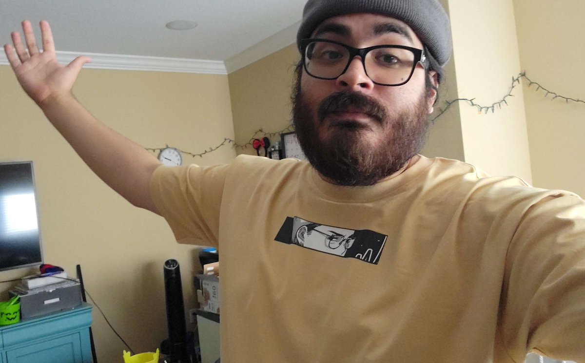 treywaltr's tweet photo. first merch sold from the spring drop! all the love to my homie @GalaGuala for supporting me and lookin good doing it 🥵 https://t.co/aUaPNY6lTm https://t.co/oqYbkaEvCE