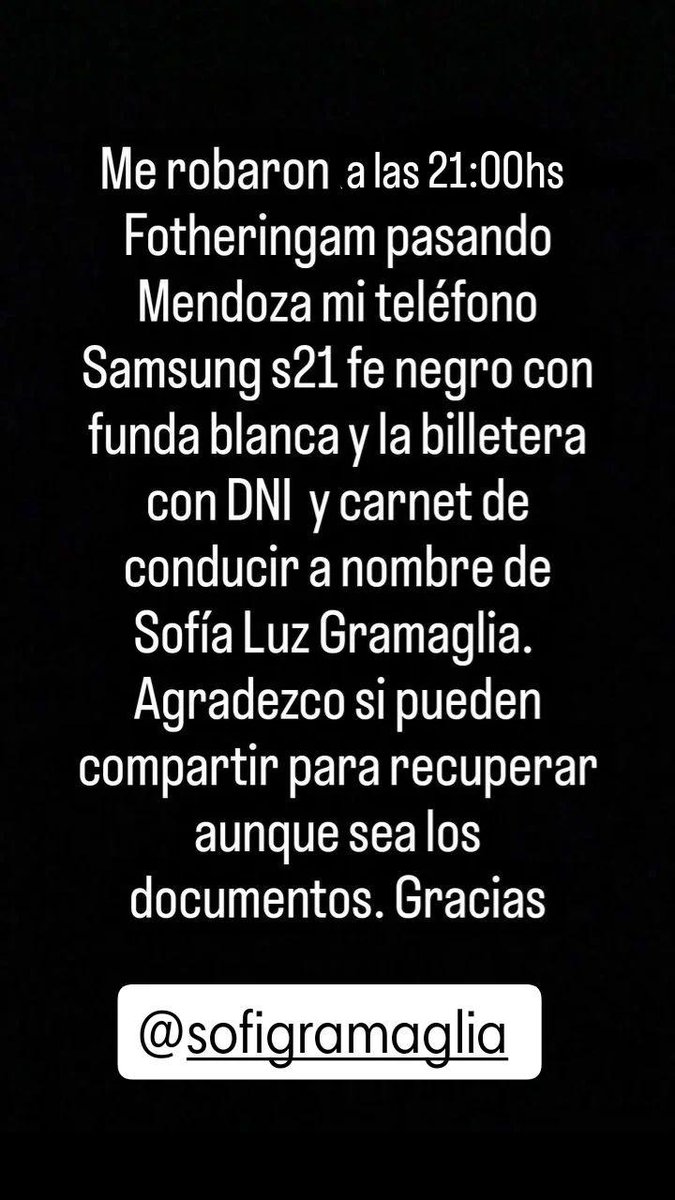 Le apuntaron en la cabeza y le robaron a mi amiga 2 negros de mierda. Agradecemos difusión para recuperar los documentos!!