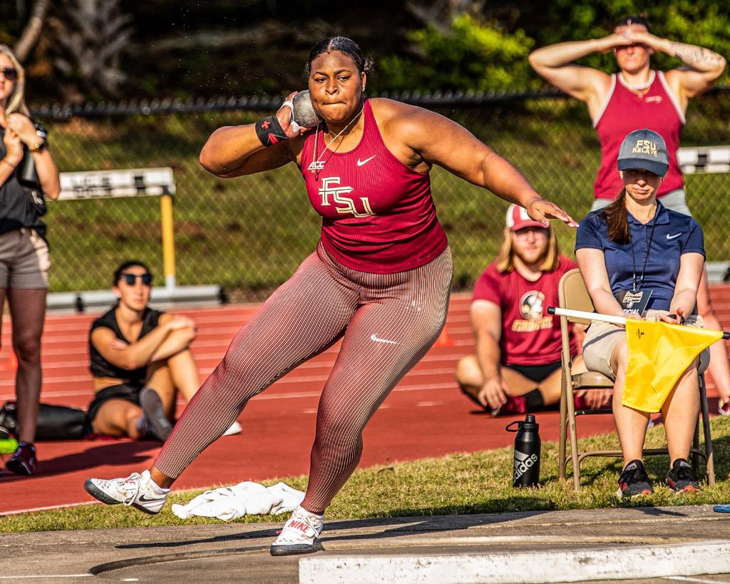 DHeavenJr's tweet photo. Noles!!!  #fsutrack https://t.co/gsR8M1kWOT
