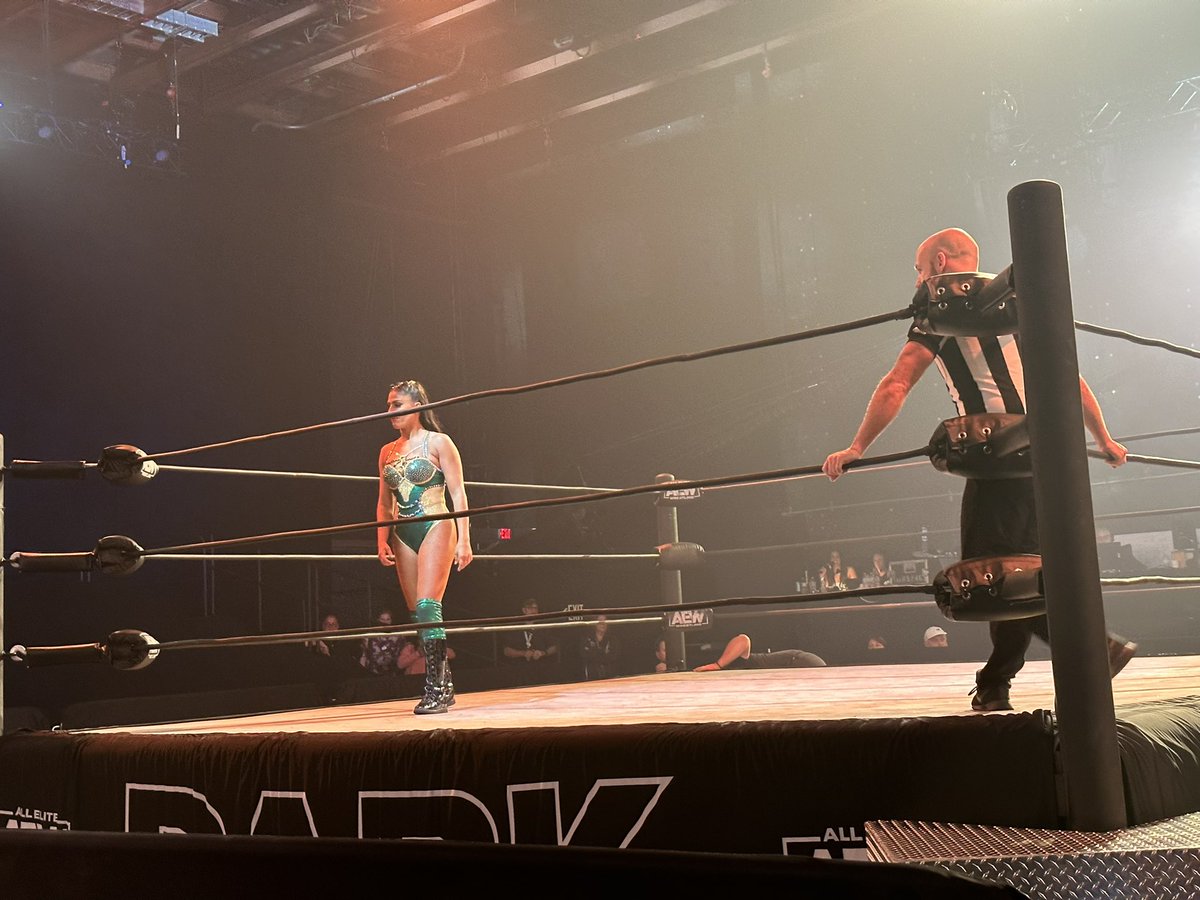 OrlandoPodcast's tweet image. Had a great time at the #aewdark and #AEWDarkElevation, I got to see some of my favorite from @CCWAliveTV