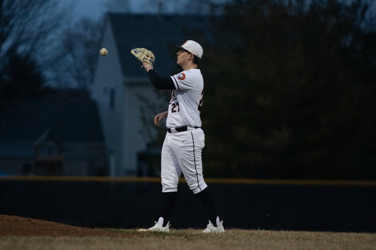 WyattSiebert's tweet photo. Great night on the mound for @mchenrybaseball as they continue on to 3-0 for the season ⚾ @WE_R_WARRIORS1 https://t.co/ynN1vlqaXJ