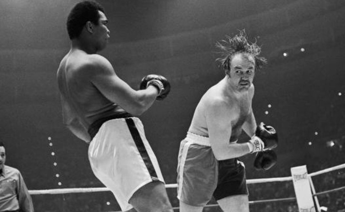 Darren Rovell tweet media