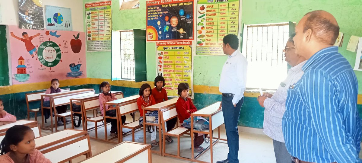 तहसील ठाकुरद्वारा क्षेत्र अंतर्गत प्राथमिक विद्यालय बोवदवाला का निरीक्षण । बुनियादी सुविधाएं देखीं। विद्यालय स्टाफ को अच्छा शिक्षण कार्य करने हेतु प्रेरित किया, बच्चों से बातचीत की एवं उनके साथ मध्यान्ह भोजन किया ।