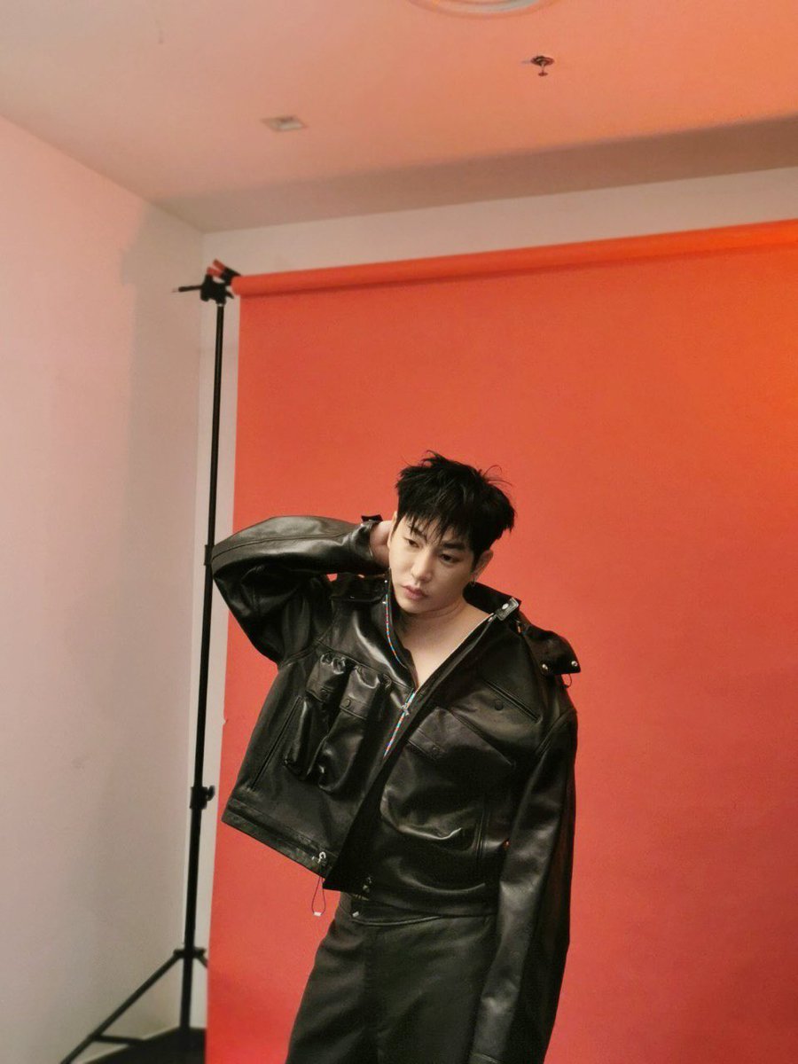 PeckPalitOfficial tweet media