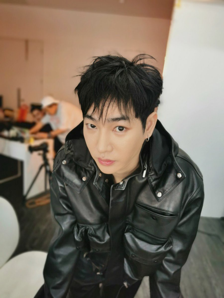 PeckPalitOfficial tweet media