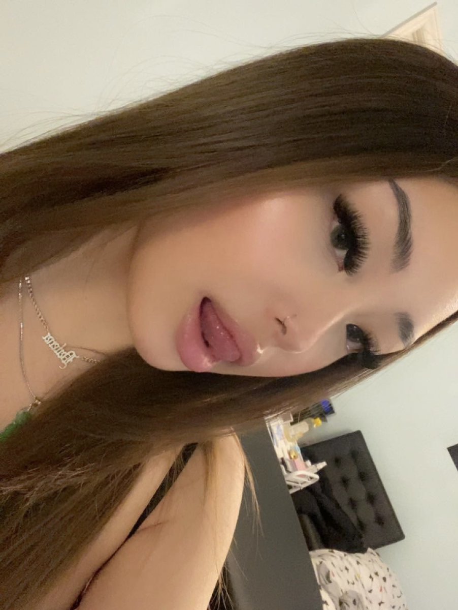 lena tweet media