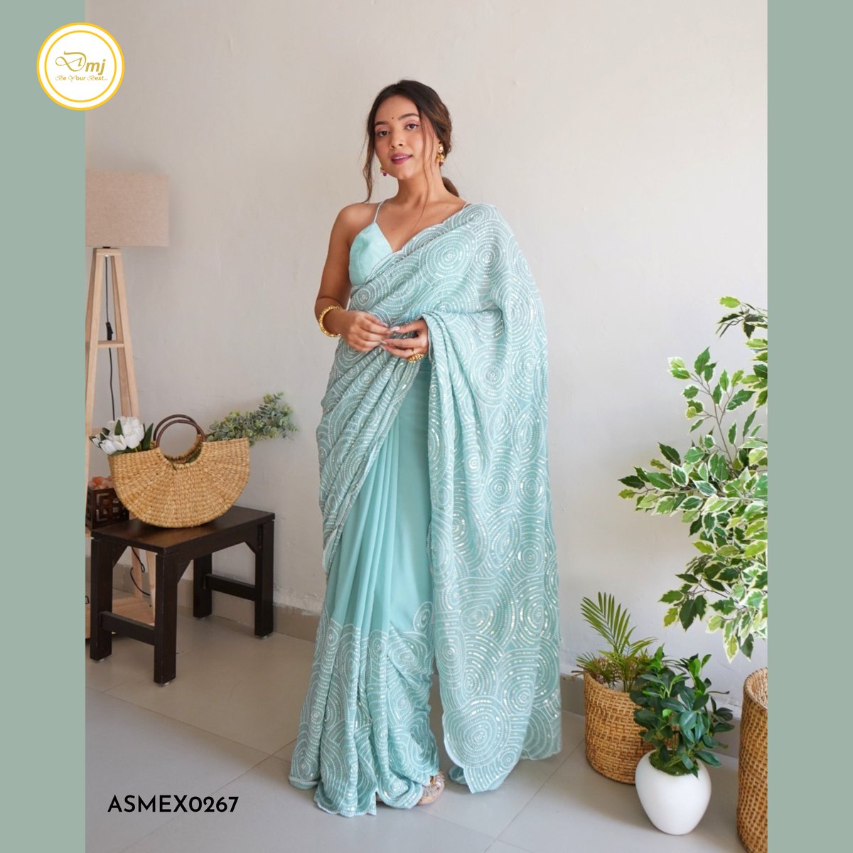 diwamhandicraft's tweet photo. DESIGNER WEARS SEQUIN EMBROIDERED WORK SAREE WITH BLOUSE
Code: ASMEX0267
@diwamjewels
#dmj #AOEO #sareedraping #sareeonline #sareepact #chiffonsaree #banarasisaree #sareestyle #sareecollection #indiansaree #sareeaddict #designersaree #sareeblogger #instasaree #bridalsarees https://t.co/00FtlW9eEx