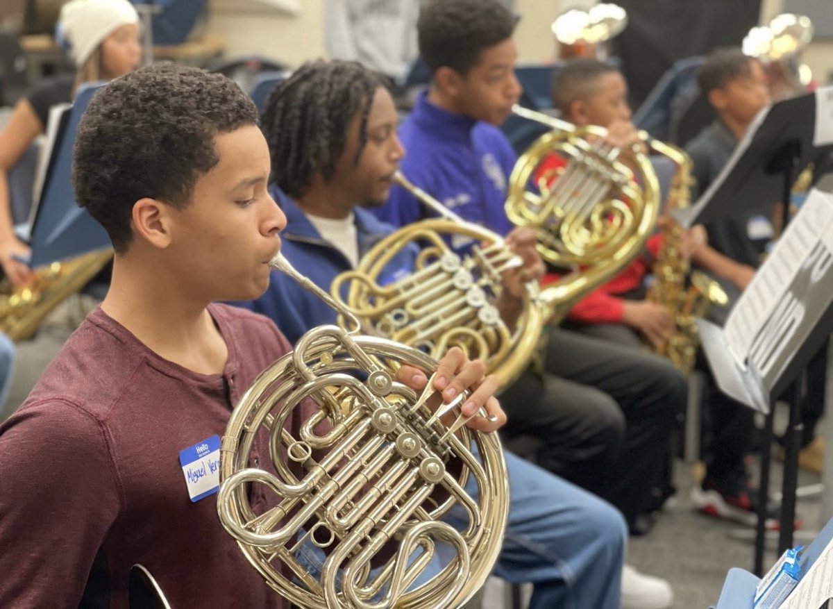 LaVergneHSBand's tweet photo. Day One of NAAWS Youth Honor Band rehearsal complete. @LHSintheNews @NAAWS_Music Wolverine B.A.N.D https://t.co/bOENmJdqWU