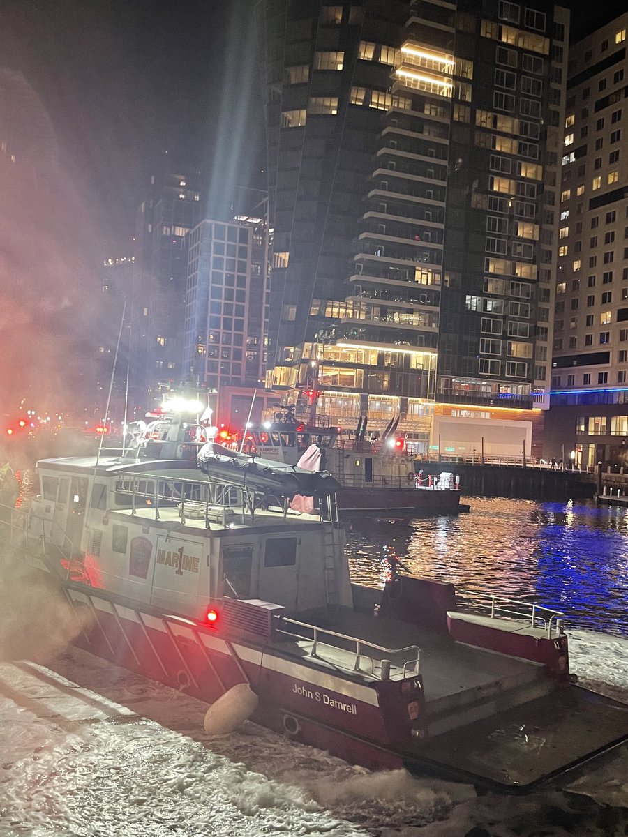 BostonFire's tweet photo. Heavy black smoke has filled the Spirit of Boston from the lower levels . Companies are working from the dock, within &amp; the water to extinguish the fire. https://t.co/fidy2rCVdo