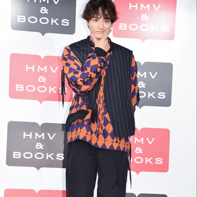 modelpress's tweet photo. 【写真追加📸】小関裕太、カレンダー発売イベントに出席✨

📅7作目カレンダーで初挑戦したこと

🤍お気に入りカットは？

⚾「WBC」侍ジャパンから刺激🏏“村神様”・ヌートバー選手らへの思い

🔻フォトギャラリー
https://t.co/m2Br8Na4PY

#小関裕太 #小関裕太カレンダー2023 @yutakoseki