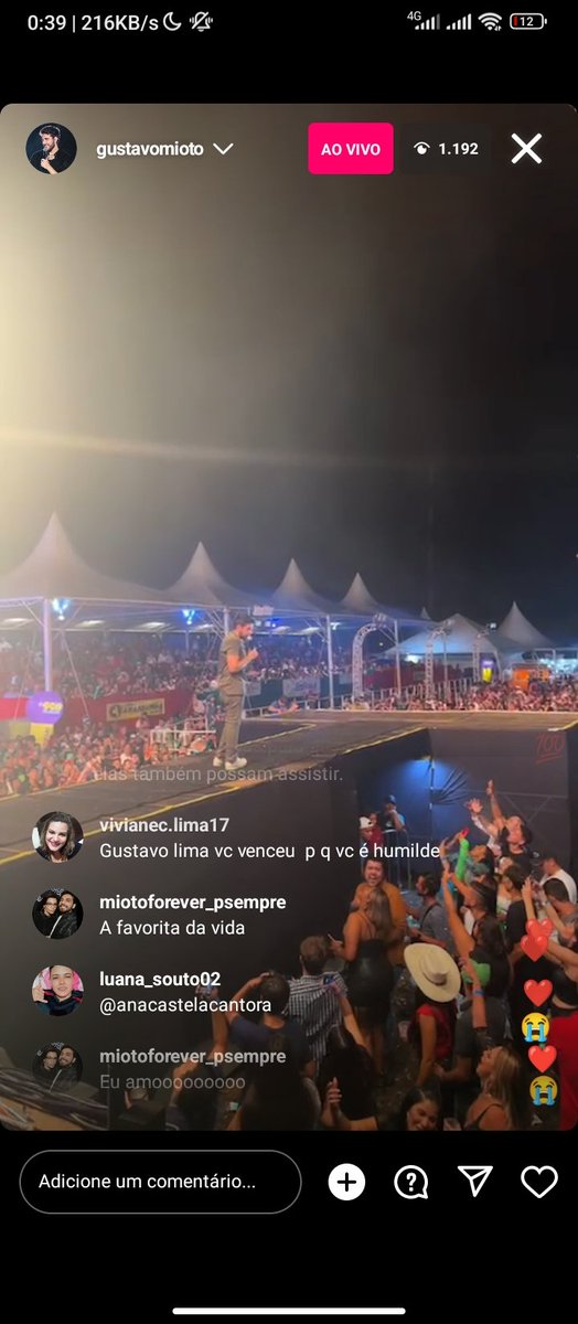 poxxa_amanda's tweet photo. Kakakakakakakakak manooo
Live do Gustavo Mioto
Mulher aleatória: https://t.co/BvaJjGNVN0
