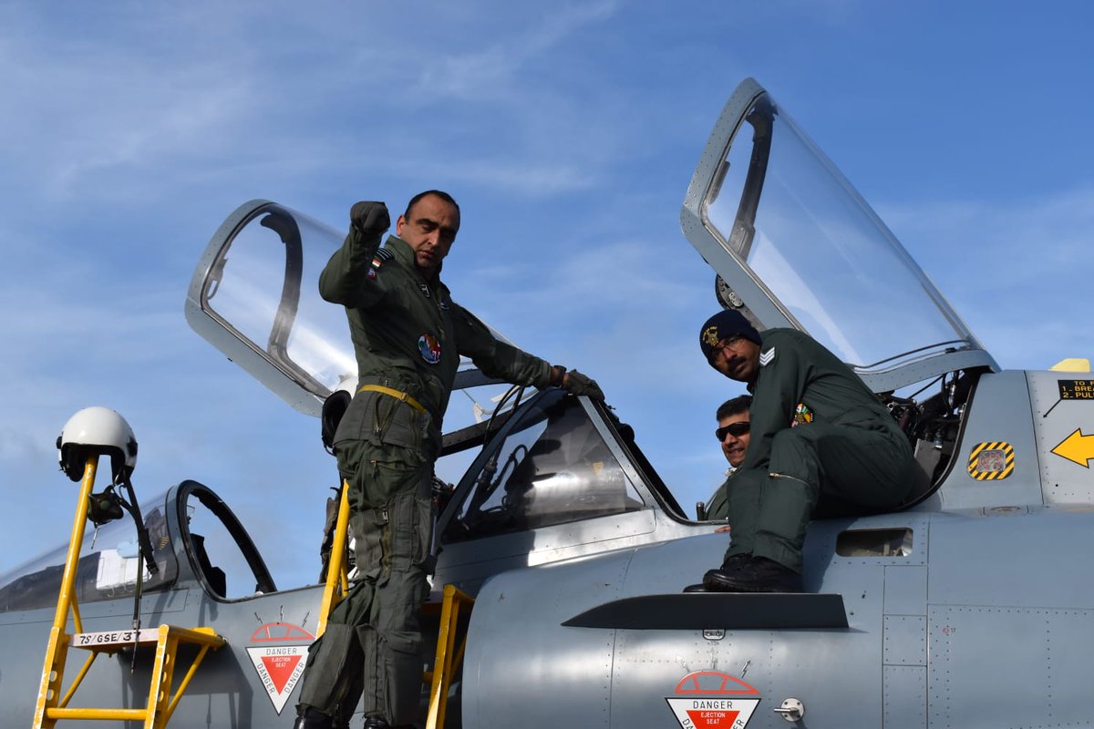 Defence_Nation's tweet photo. The multination Aerial Exercise #CobraWarrior concluded yesterday at @RAFWaddington Air Base.
The Exercise saw participation of around 70 Aircrafts from allied partners alongside Indian Air Force & host Royal Air Force. ๐ฎ๐ณ๐ฌ๐ง๐ซ๐ฎ๐ธ๐ฆ๐ง๐ช
#IndianAirForce #AerialExercise #JaiHind https://t.co/qa0fsuhqsw