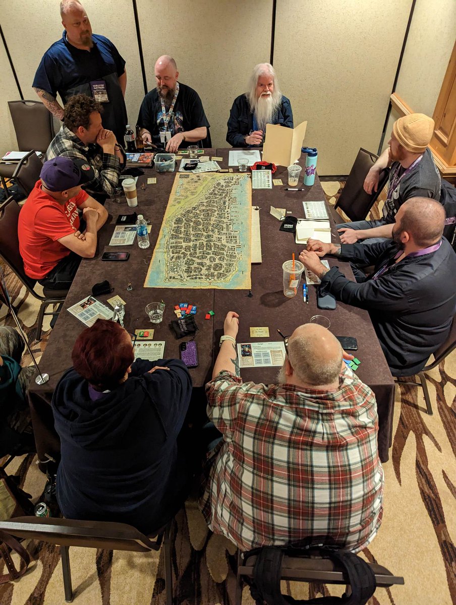 TheEdVerse's tweet photo. What a lovely opportunity it was to run a game with these fine folks which included the wonderful @tmorello and Vince Vaughn, both of whom were world-class roleplayers! https://t.co/qqVWAp51I0