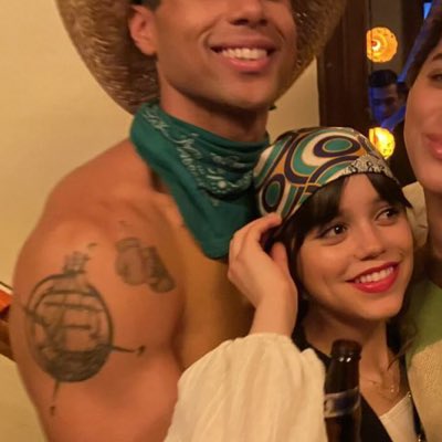 #NewProfilePic bitch is so tall he didn’t even fit in the frame