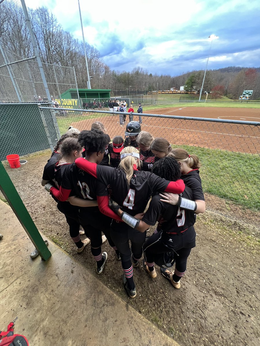 good game vs Nelson tn!!! 0-0 until the 8th inning!!! Proud of my girls for all the hard work so far ❤️ ROLL CAVS