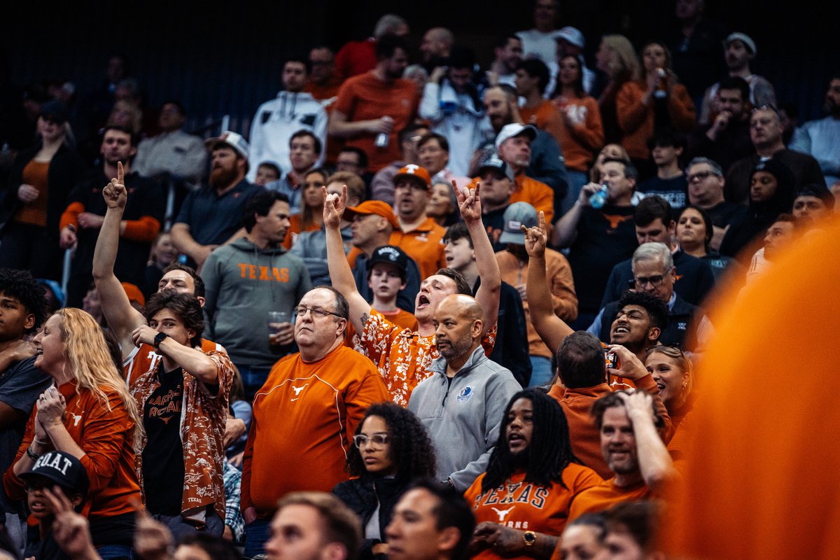TexasMBB's tweet photo. difference makers 🤘 https://t.co/3OBqQSymdx