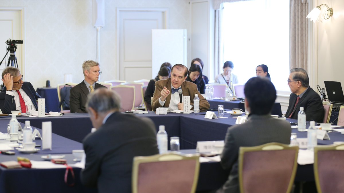 GenronNPO's tweet photo. Carlos Ivan Simonsen Leal of @FGVBrazil in #TokyoConference https://t.co/lje8VlZuq0