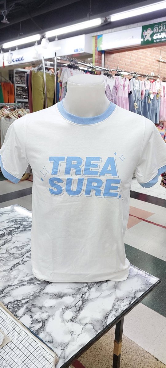 อุ้ย สีใหม่ 🥺🥺 น่ารักมาก

แบบอื่นๆ สามารถสั่งได้โดยดูตย.ในแอคได้เลยนะคะ

เสื้อ 200฿ ทำตามสั่ง เลือกสีเสื้อ/ไซส์/คำที่ต้องการ

สั่งก่อนมีของแถม ems ทันคอน / รับหน้าคอนได้ทุกวันค่า

#HELLO_TOUR_IN_BANGKOK