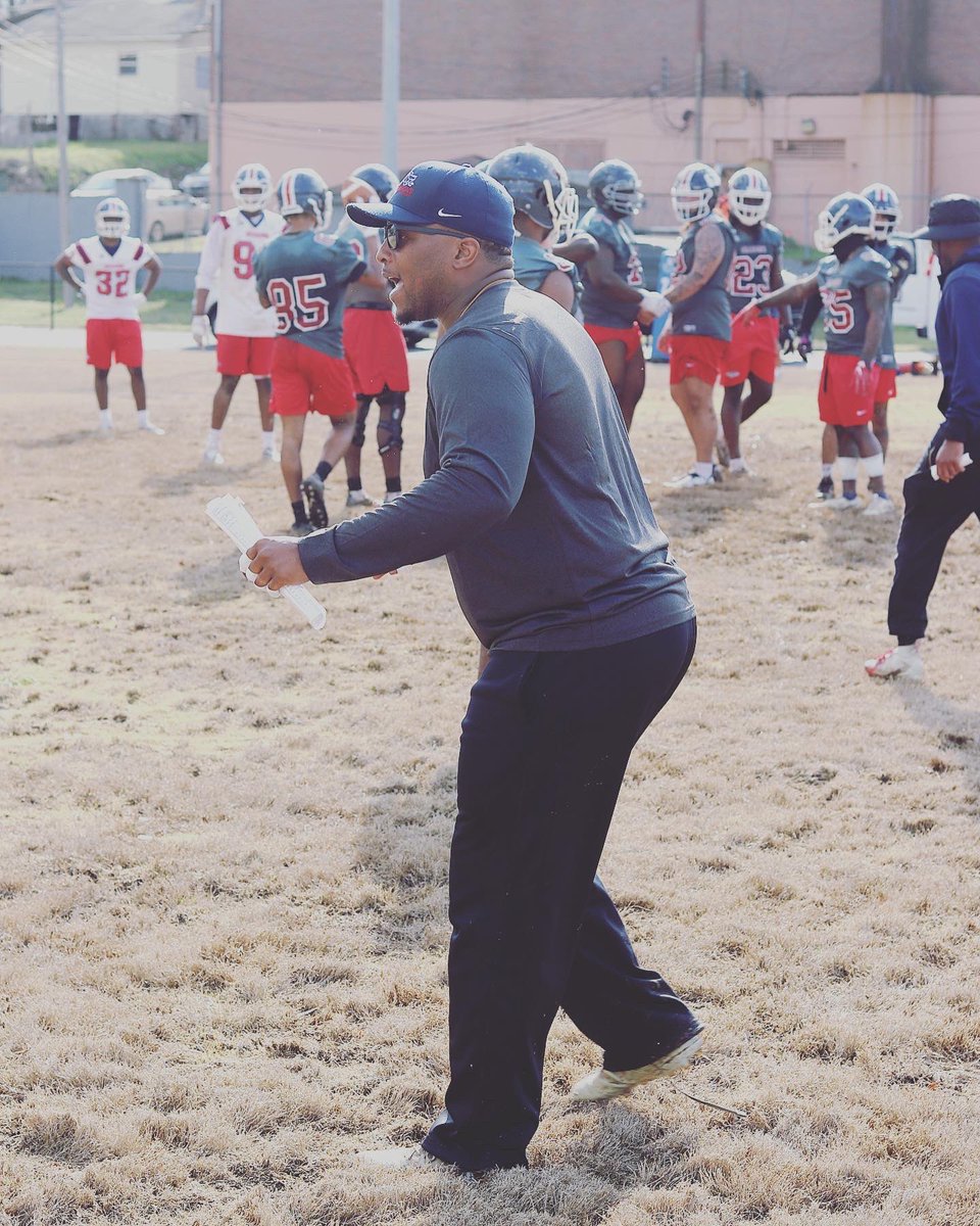 CoachTL2's tweet image. 1%✅
#WeAreLane
#DC
@Lane_Football @LaneAthletics @HBCUSports1